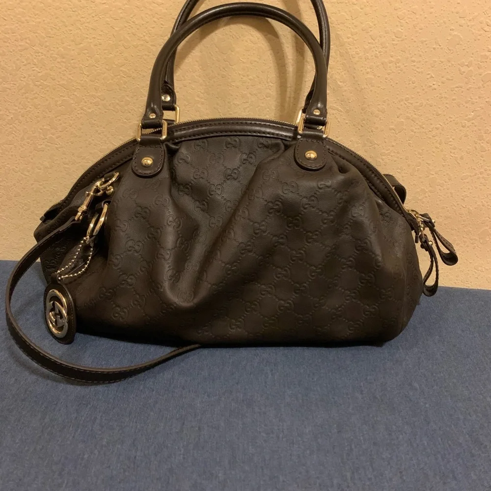 Gucci Black Embossed GG Shoulder Bag with Logo Charm